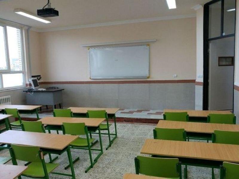 مدارس چهار منطقه اهواز شنبه 30 آذر تعطیل است مدارس چهار منطقه اهواز شنبه 30 آذر تعطیل است