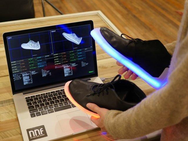 ساخت کفش هوشمندی که قادر به اصلاح حرکت افراد است