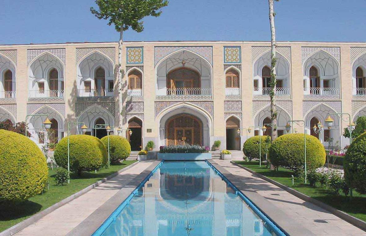 هتل عباسی اصفهان ؛ تاریخ کهن در خدمت توریسم مدرن