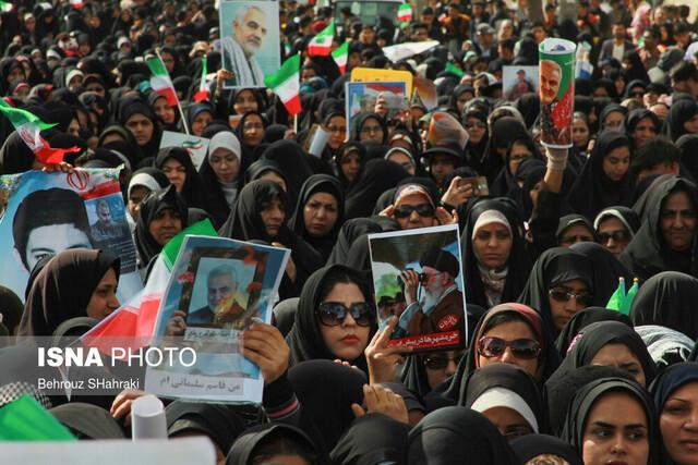 تلاش رسانه ها در به تصویر کشیدن حماسه 22 بهمن ستودنی و قابل تلاش رسانه ها در به تصویر کشیدن حماسه 22 بهمن ستودنی و قابل تقدیر است