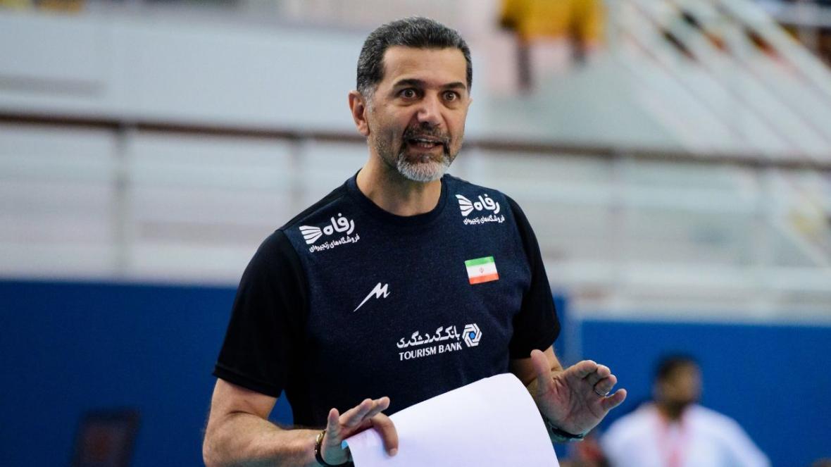 عطایی گزینه اصلی راهنمایی تیم ملی والیبال ایران