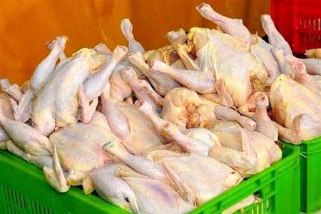 قیمت مرغ 20 هزار و 400 تومان است ، هرگونه گرانی مرغ غیر قانونی است