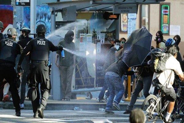 اعتراضات ضد نژادپرستی در ساکرامنتو به زخمی شدن 4 پلیس انجامید