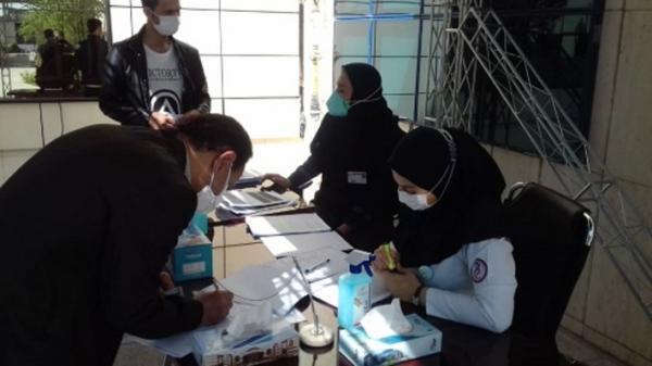 فعال شدن 14 پایگاه در راستای واکسیناسیون گروه های بهداشت و درمان در مشهد