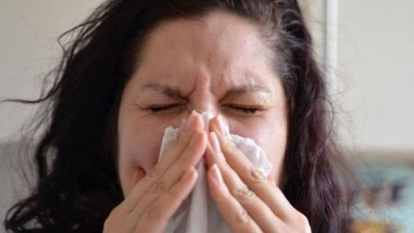 سرماخورده ام، آنفلوآنزا گرفته ام یا کرونا؟
